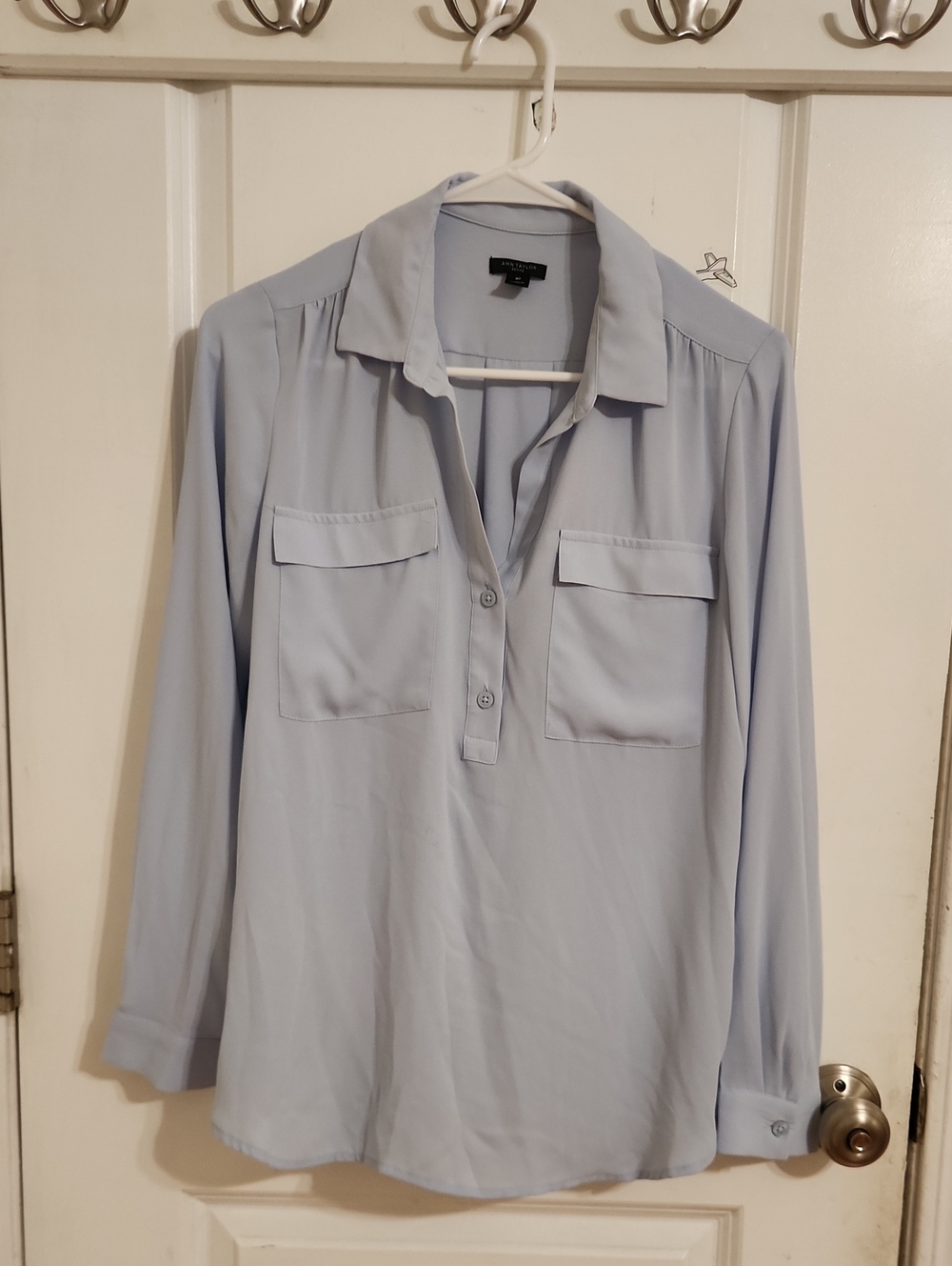 Ann Taylor Pale Blue Long-Sleeve Pocket Tunic